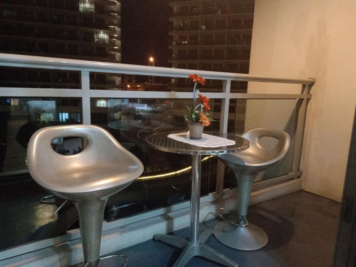 Azure Urban Residence A11 Near Airport And Sm Bicutan+ Free Wifi Paranaque City Bagian luar foto