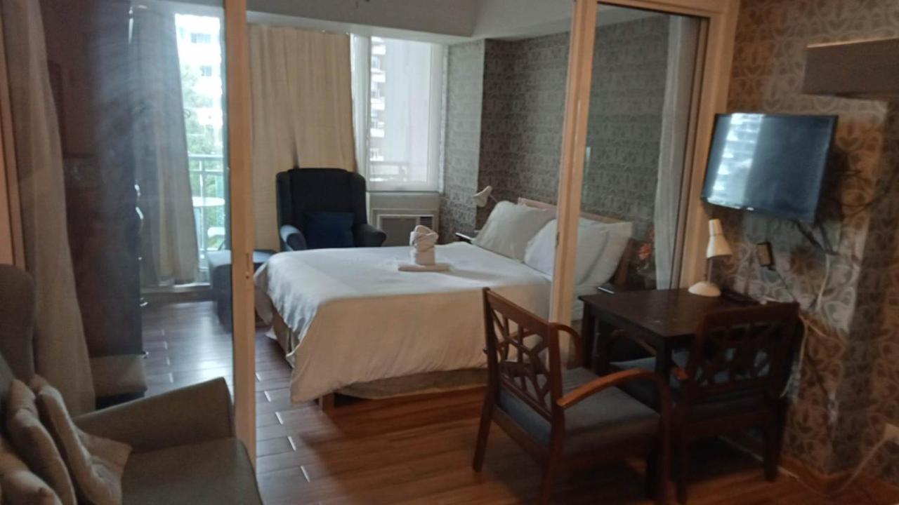 Azure Urban Residence A11 Near Airport And Sm Bicutan+ Free Wifi Paranaque City Bagian luar foto
