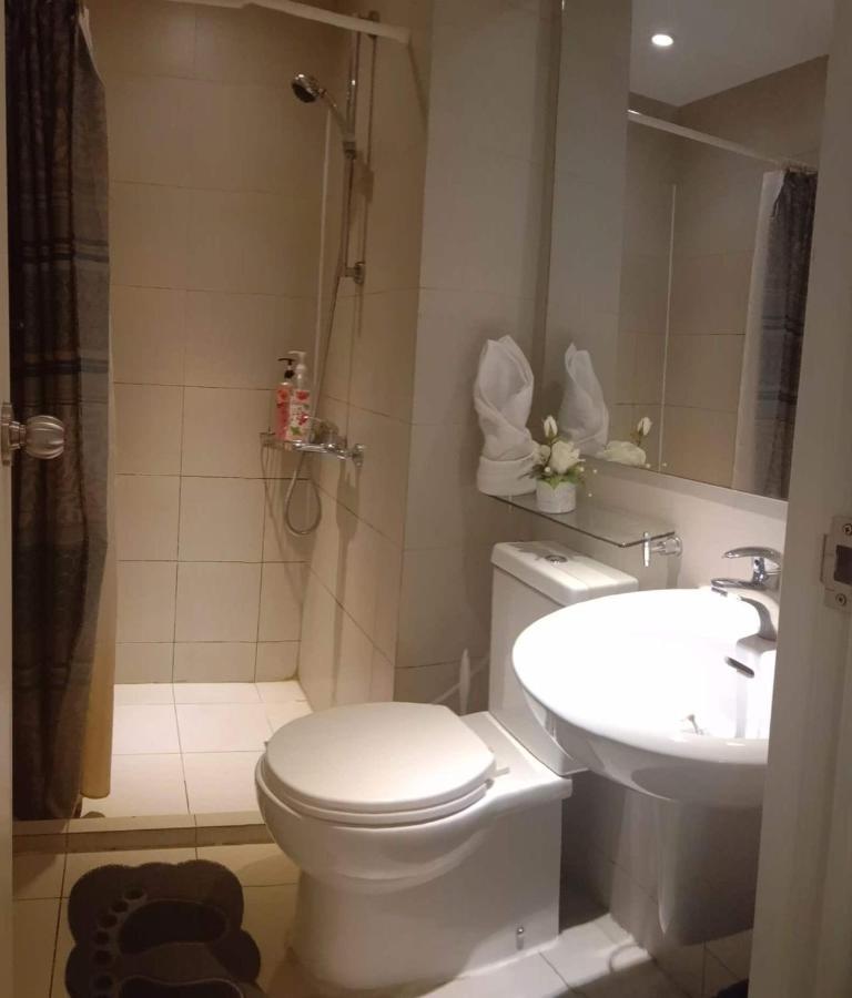Azure Urban Residence A11 Near Airport And Sm Bicutan+ Free Wifi Paranaque City Bagian luar foto